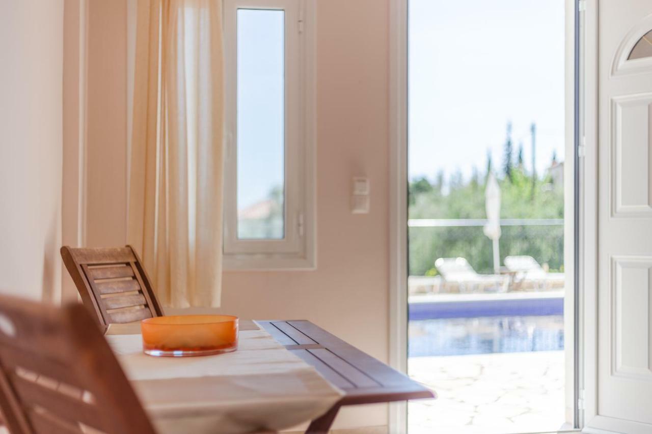 Aphrodite Appart hôtel Stoúpa